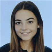 Profesora de inglés con experiencia. Imparte clases a alumnos de todas las edades. Viví en Irlanda, donde mejoré mi inglés y di clases de idiomas